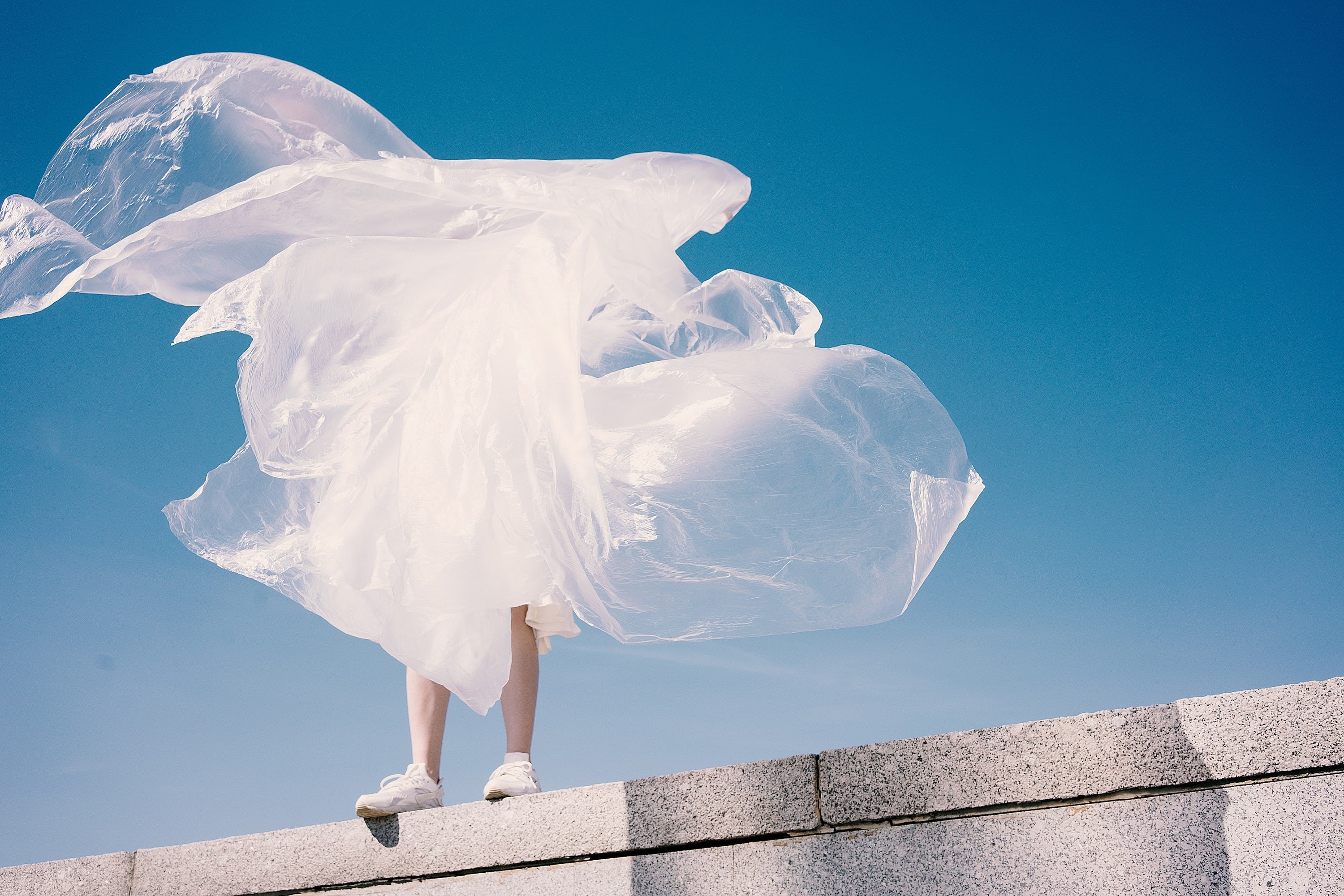 Plastik als Kleidung: Fast Fashion schadet der Umwelt